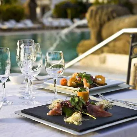 호텔 리젠시 컨트리 클럽, 아파트먼트 스위트 3*