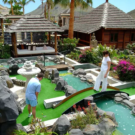 리젠시 컨트리 클럽, 아파트먼트 스위트 3*