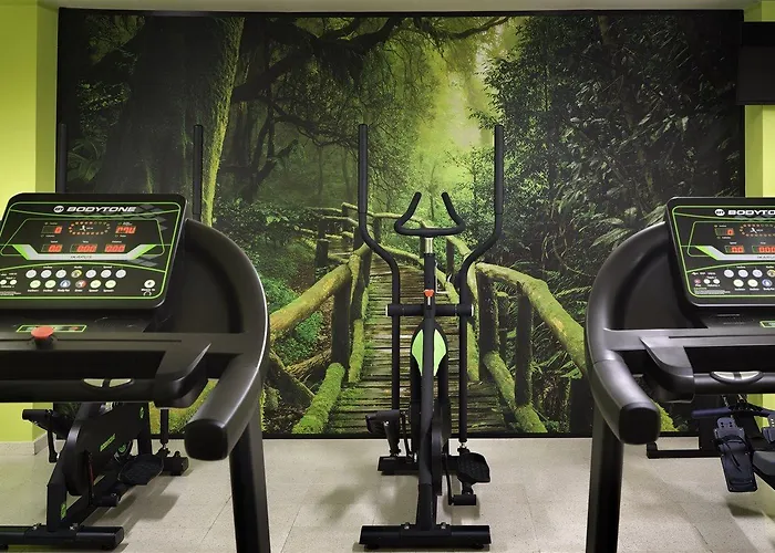 Hotel Regency Country Club, 3*