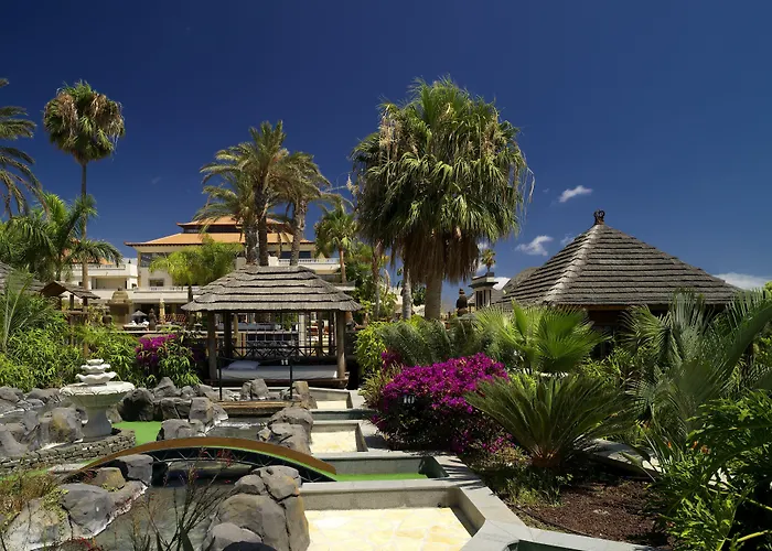 Regency Country Club, Hotel 3*